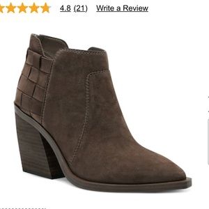 Vince camuto Gemmlee bootie